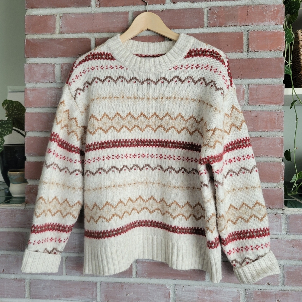 American Eagle Whoa So Soft Crewneck